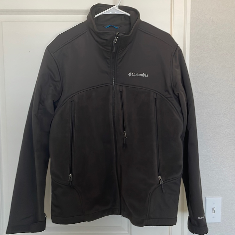 Chocolate brown men’s Columbia large coat